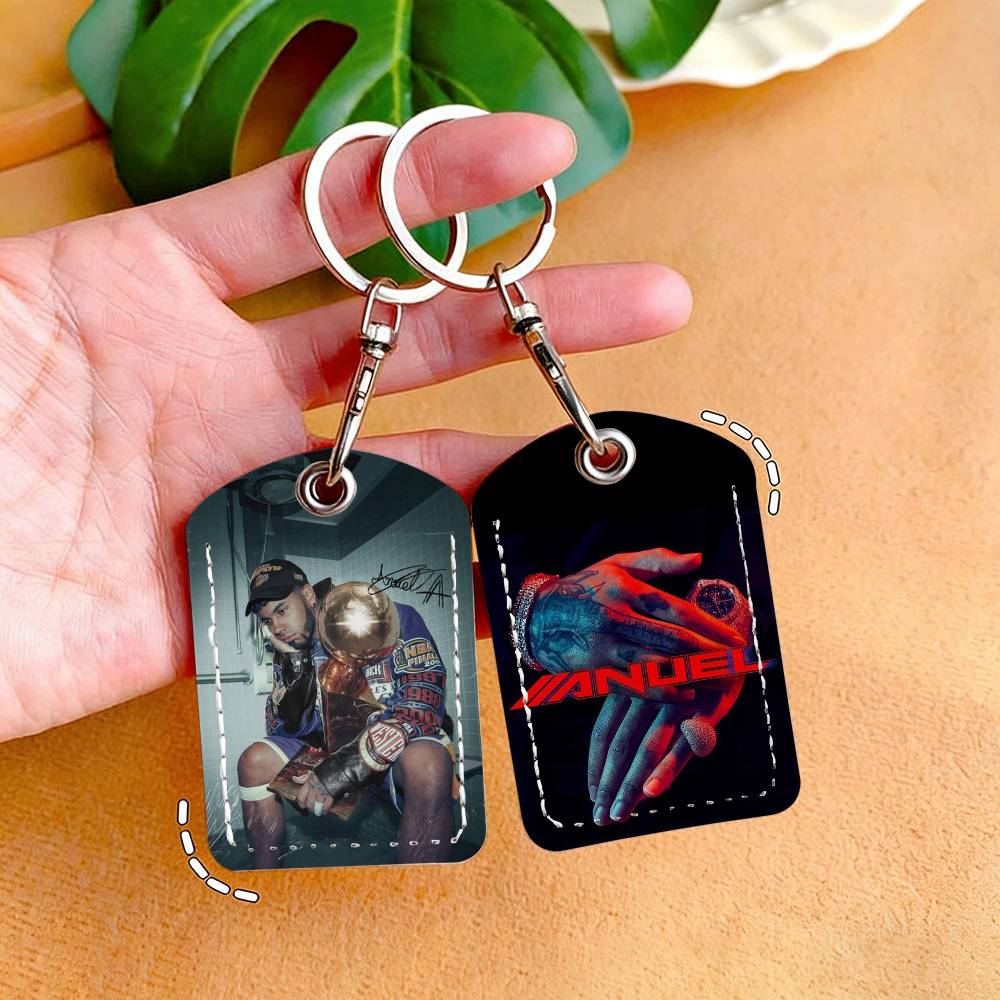 歌手アヌエルAAカードホルダーキーホルダーキーリングドアロッ - Lockbox Key Secure のレビューと価格
