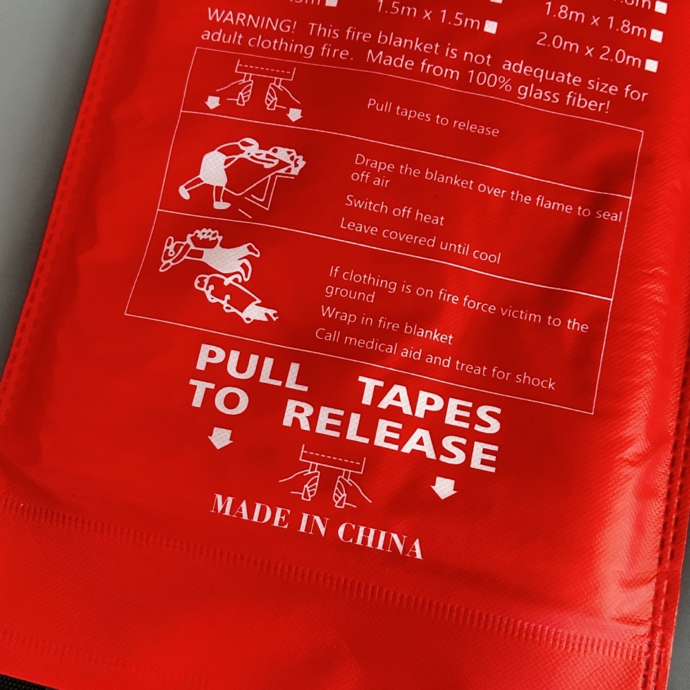 防火ブランケット 緊急サバイバル安全シールド 防火性グラスフ - Fire Blanket Kitchen のレビューと価格