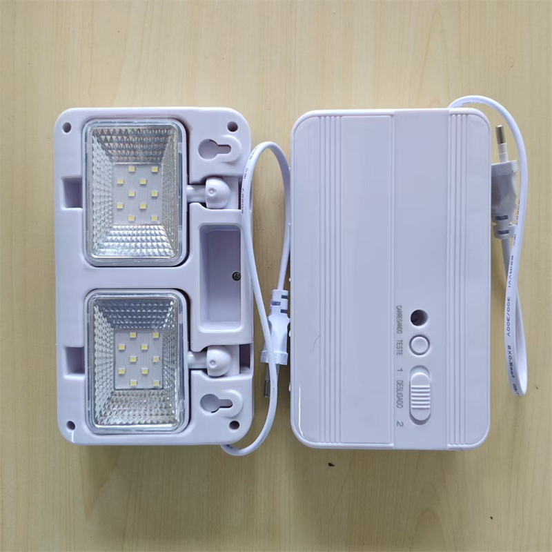 360 °   回転可能なランプヘッド緊急灯小型消費者向け多 - Power Outage Light のレビューと価格