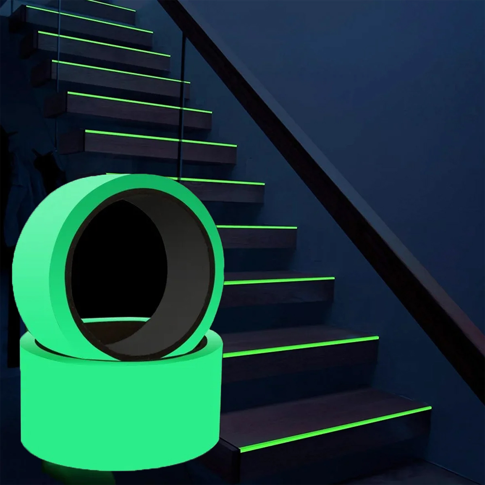 暗闇で光るテープ、発光緊急用蓄光ステッカー、安全脱出用マーカ - Emergency Exit Sign のレビューと価格